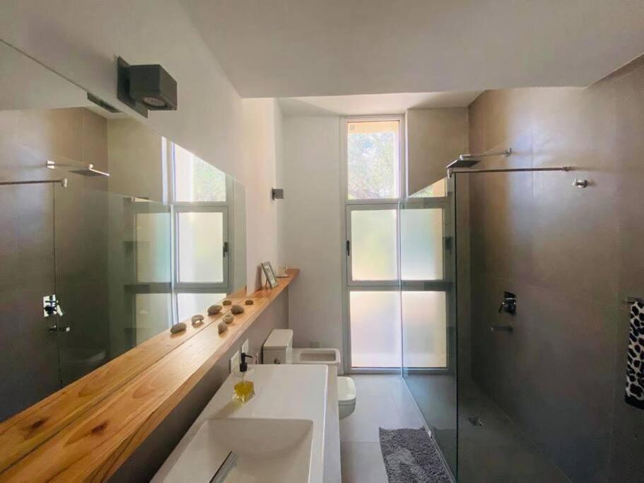 Casa Con Piscina Y Mirador Privado En San Marcos Sierras Villa Luaran gambar