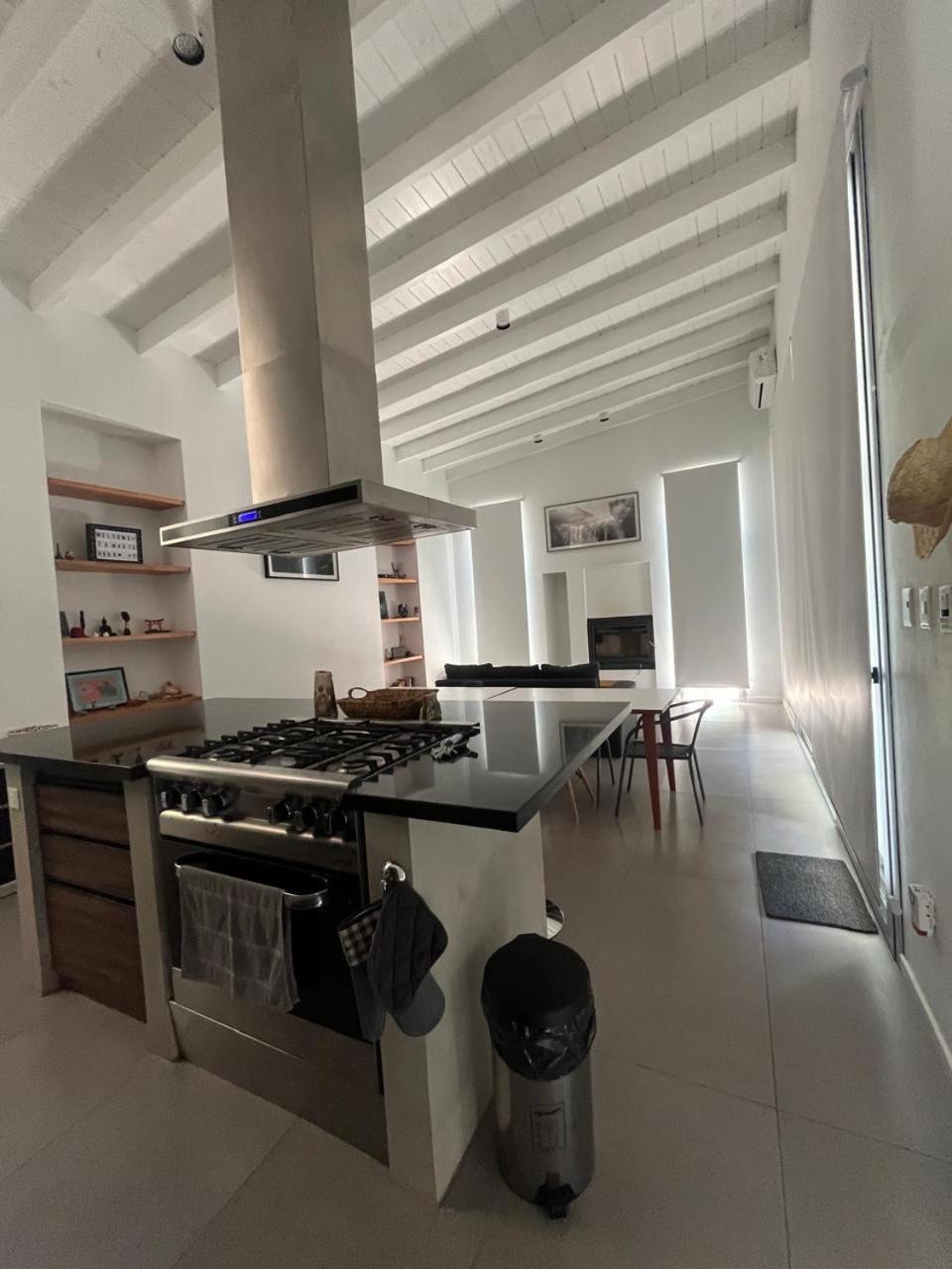 Casa Con Piscina Y Mirador Privado En San Marcos Sierras Villa Luaran gambar